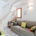Pavillon Mezzanine Avec Piscine Et Parking A - Fr-1-409-189 Villa